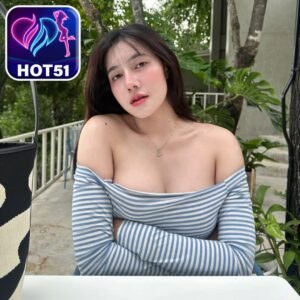 Read more about the article Hot51 vs Bigo Live: Pilih Aplikasi Live Streaming